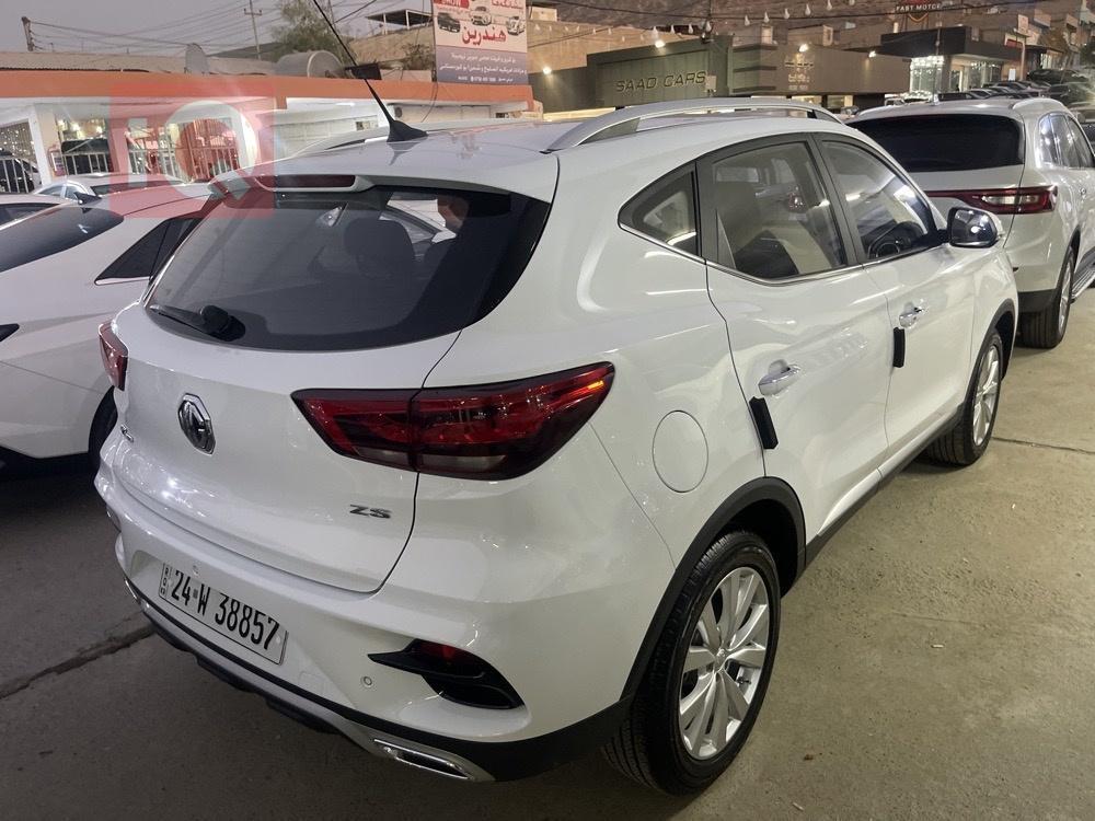 MG ZS